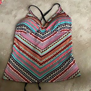 Colorful tankini top strap in the back size 12 built in cups lots of color